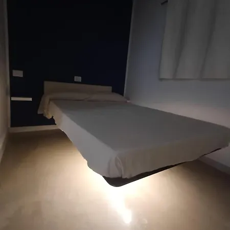 Sabo9apartment-varesecentrocitta Apartamento *
